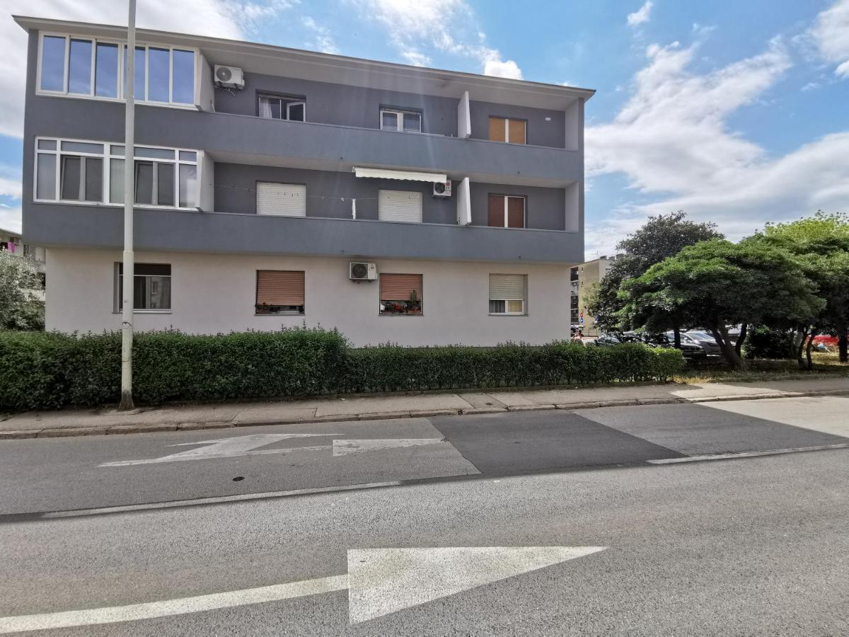 Sea Star Apartment プーラ エクステリア 写真